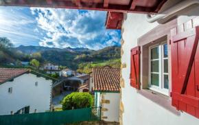 Suite- Appartement- Gite Erreguina